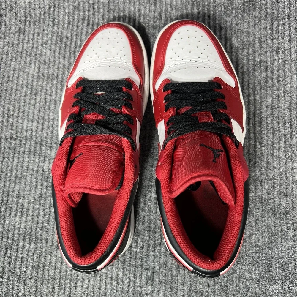 Jordan 1 Low Bulls Men's Size 8 Reverse Black Toe Red Basketball Shoe 55355-163